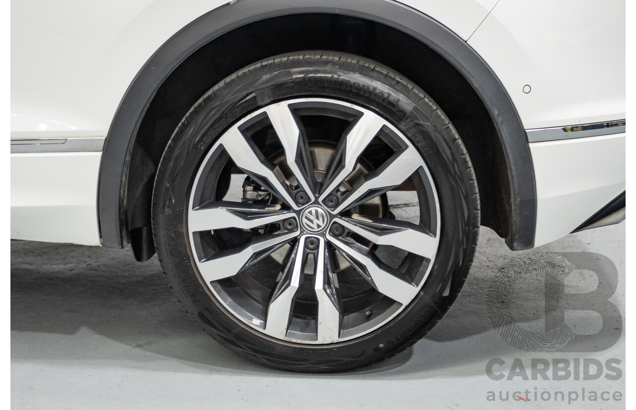 1/2018 Volkswagen Tiguan 162 TSI Highline R-Line (AWD) 5NA MY18 4d Wagon Pure White Turbo 2.0L