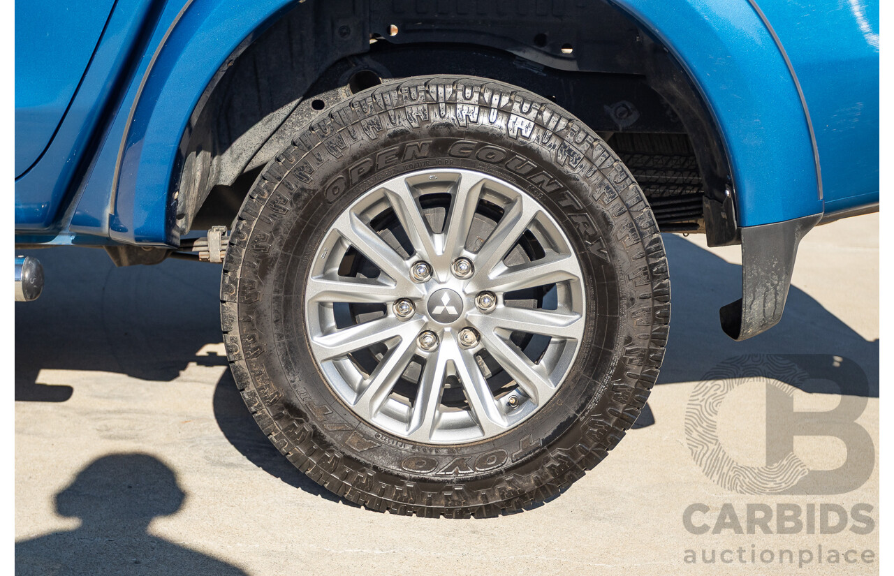 09/2015 Mitsubishi Triton EXCEED (4x4) MQ MY16 Dual Cab Utility Blue Metallic Turbo Diesel 2.4L