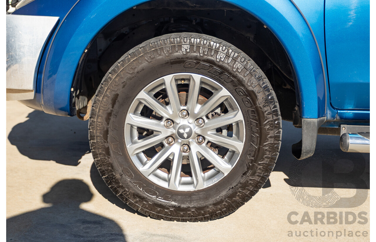 09/2015 Mitsubishi Triton EXCEED (4x4) MQ MY16 Dual Cab Utility Blue Metallic Turbo Diesel 2.4L