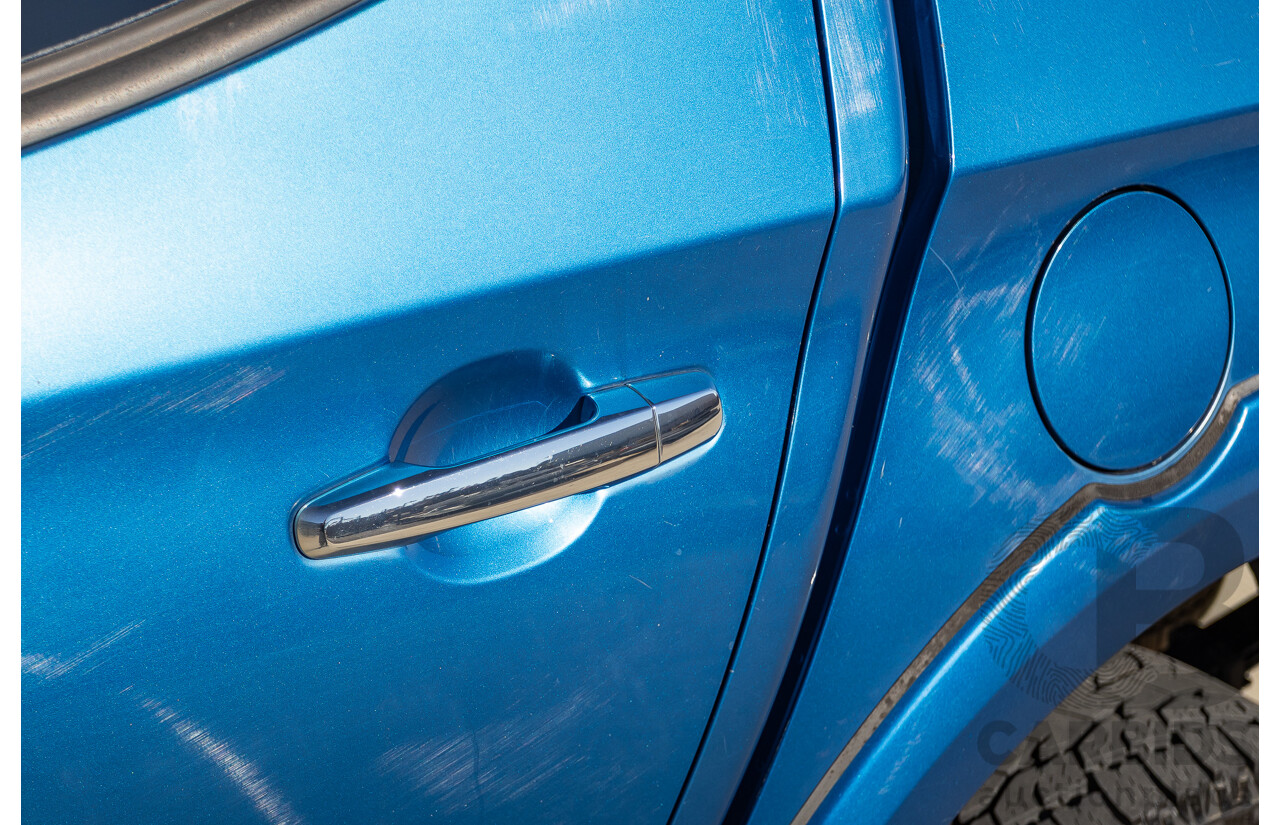 09/2015 Mitsubishi Triton EXCEED (4x4) MQ MY16 Dual Cab Utility Blue Metallic Turbo Diesel 2.4L