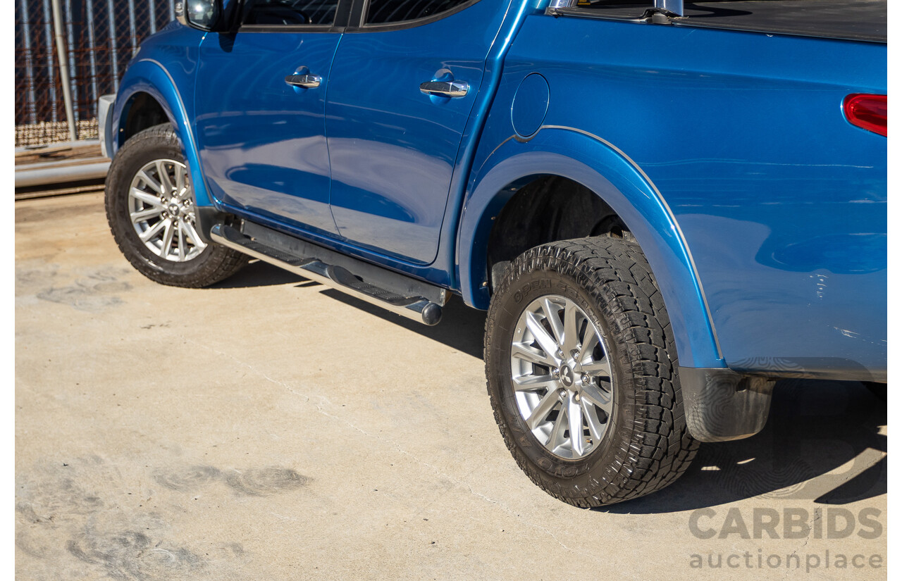 09/2015 Mitsubishi Triton EXCEED (4x4) MQ MY16 Dual Cab Utility Blue Metallic Turbo Diesel 2.4L