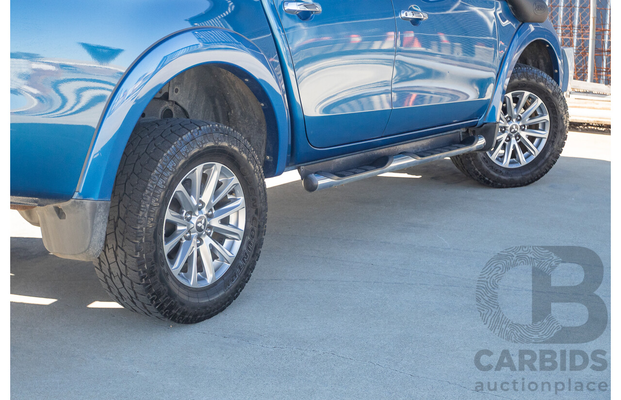 09/2015 Mitsubishi Triton EXCEED (4x4) MQ MY16 Dual Cab Utility Blue Metallic Turbo Diesel 2.4L