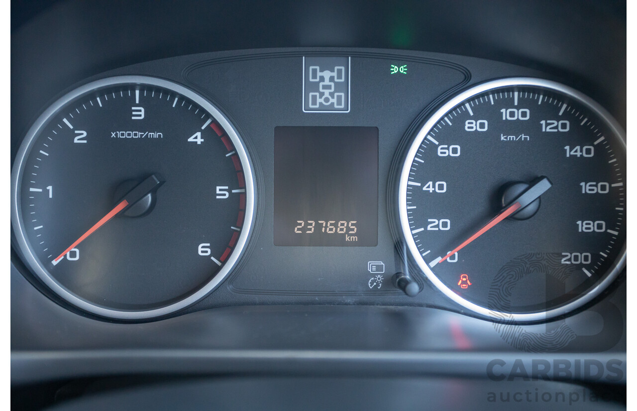 09/2015 Mitsubishi Triton EXCEED (4x4) MQ MY16 Dual Cab Utility Blue Metallic Turbo Diesel 2.4L