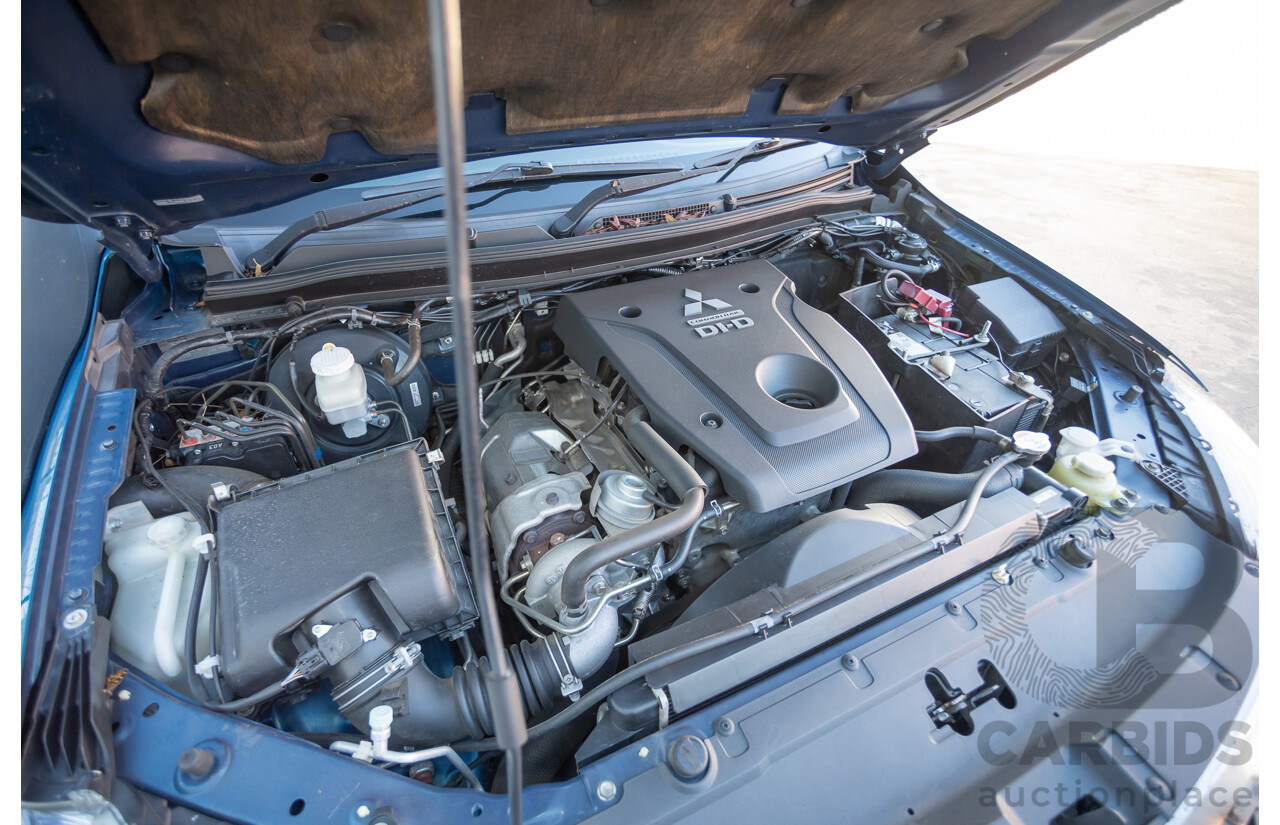 09/2015 Mitsubishi Triton EXCEED (4x4) MQ MY16 Dual Cab Utility Blue Metallic Turbo Diesel 2.4L