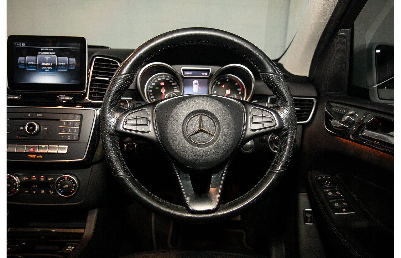 09/2017 Mercedes-Benz GLE 350d AMG Line 4Matic (AWD) 166 MY17 4d Wagon Polar White Turbo Diesel V6 3.0L
