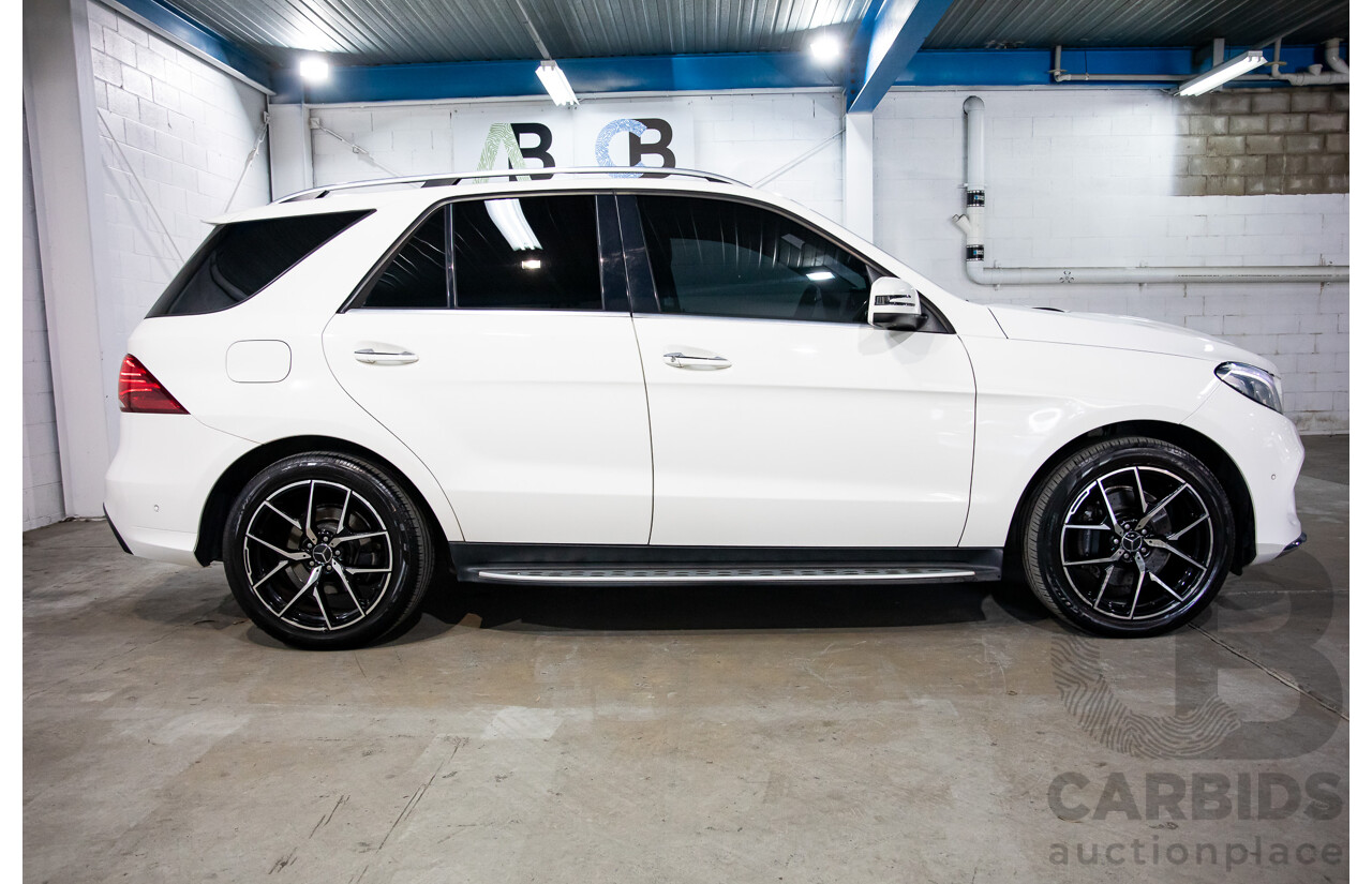 09/2017 Mercedes-Benz GLE 350d AMG Line 4Matic (AWD) 166 MY17 4d Wagon Polar White Turbo Diesel V6 3.0L
