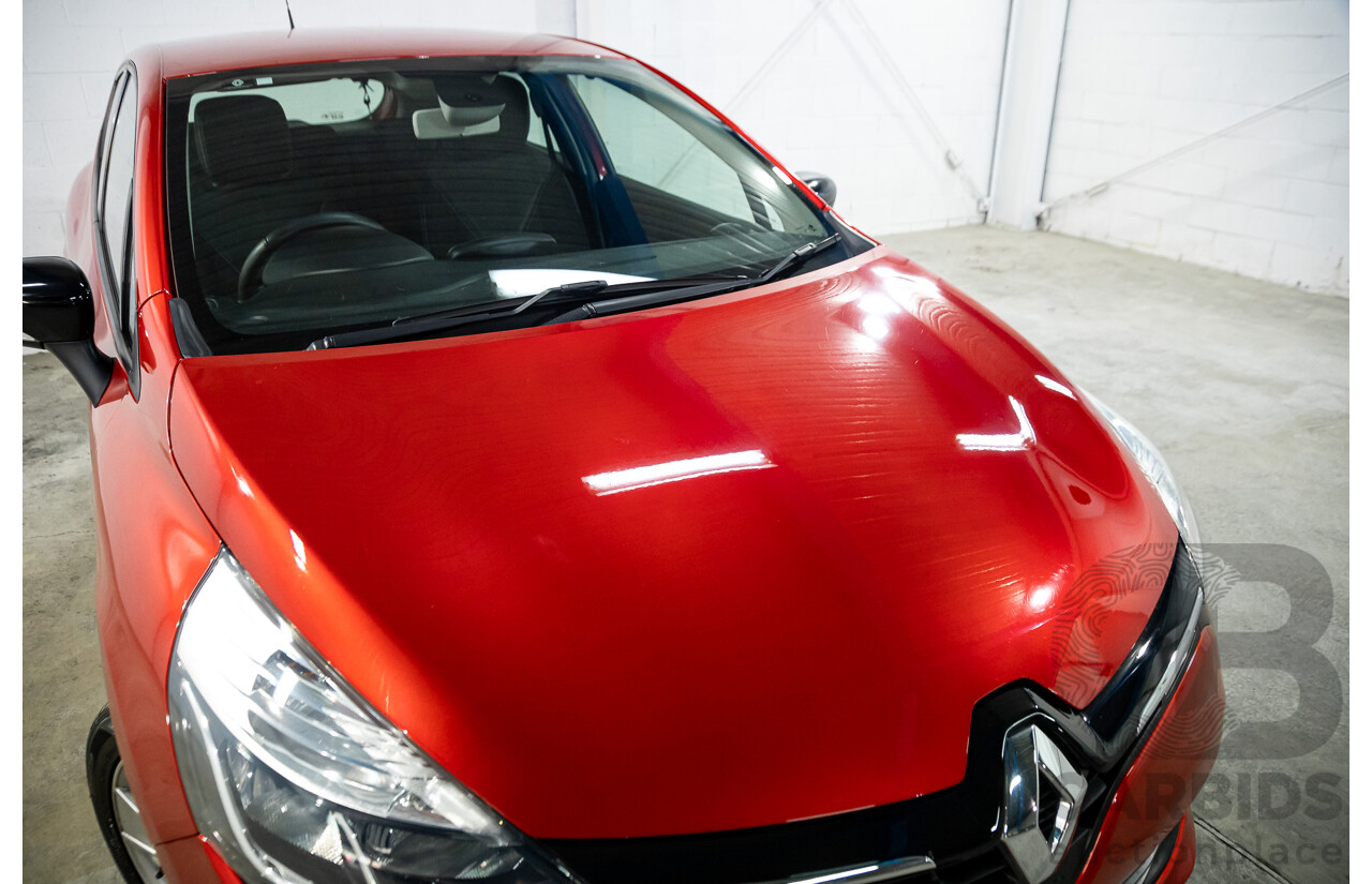 06/2016 Renault Clio Expression (FWD) X98 5d Hatchback Red Turbo 1.2L