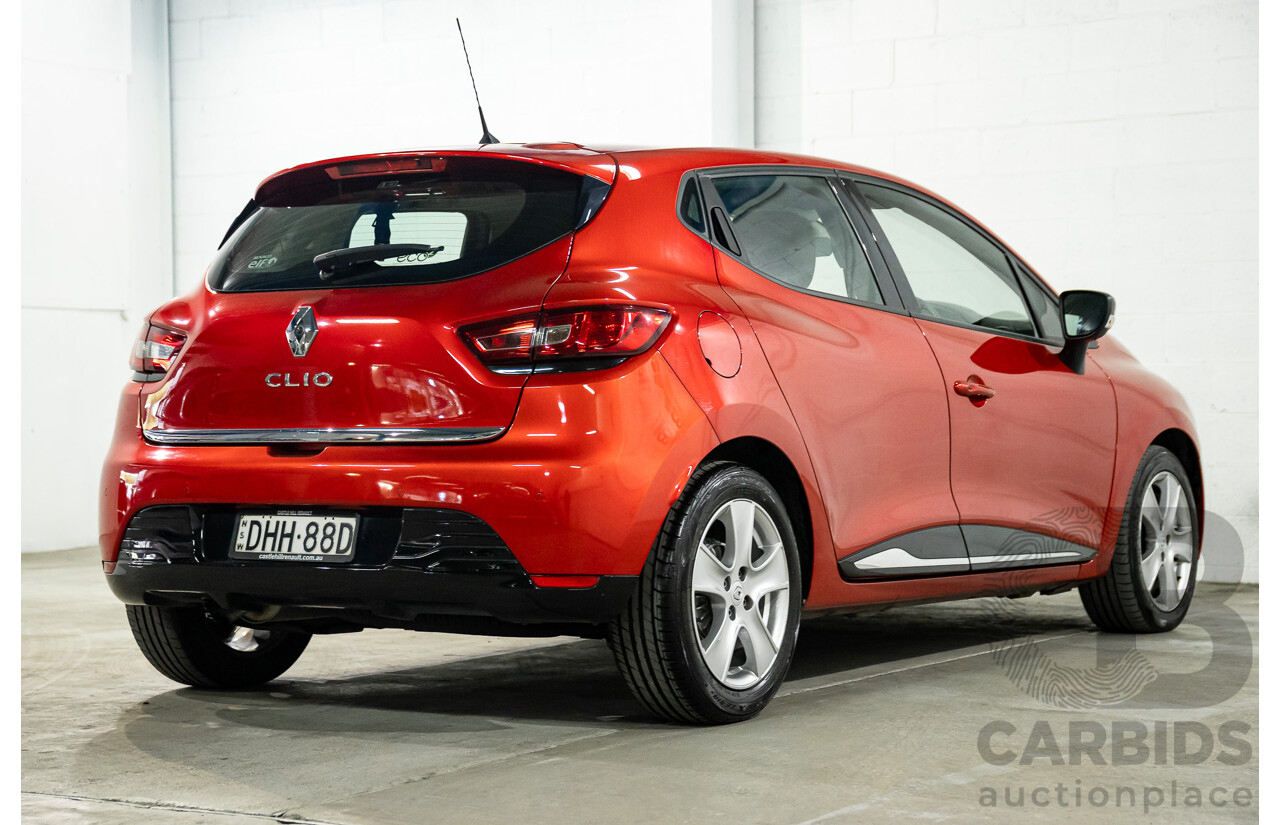 06/2016 Renault Clio Expression (FWD) X98 5d Hatchback Red Turbo 1.2L