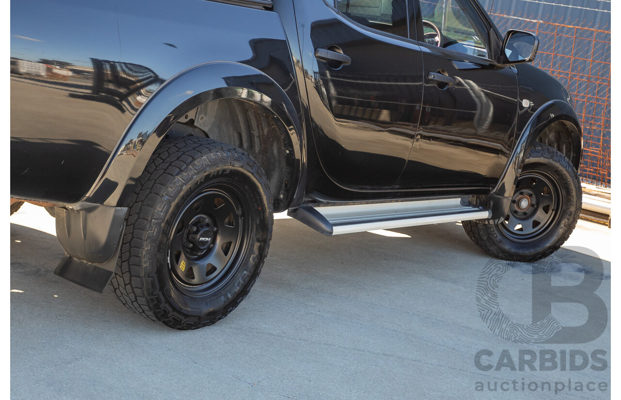 05/2015 Mitsubishi Triton GLX (4x4)  MN MY15 Double Cab Utility Black Turbo Diesel 2.5L