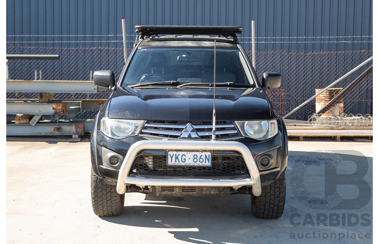 05/2015 Mitsubishi Triton GLX (4x4)  MN MY15 Double Cab Utility Black Turbo Diesel 2.5L