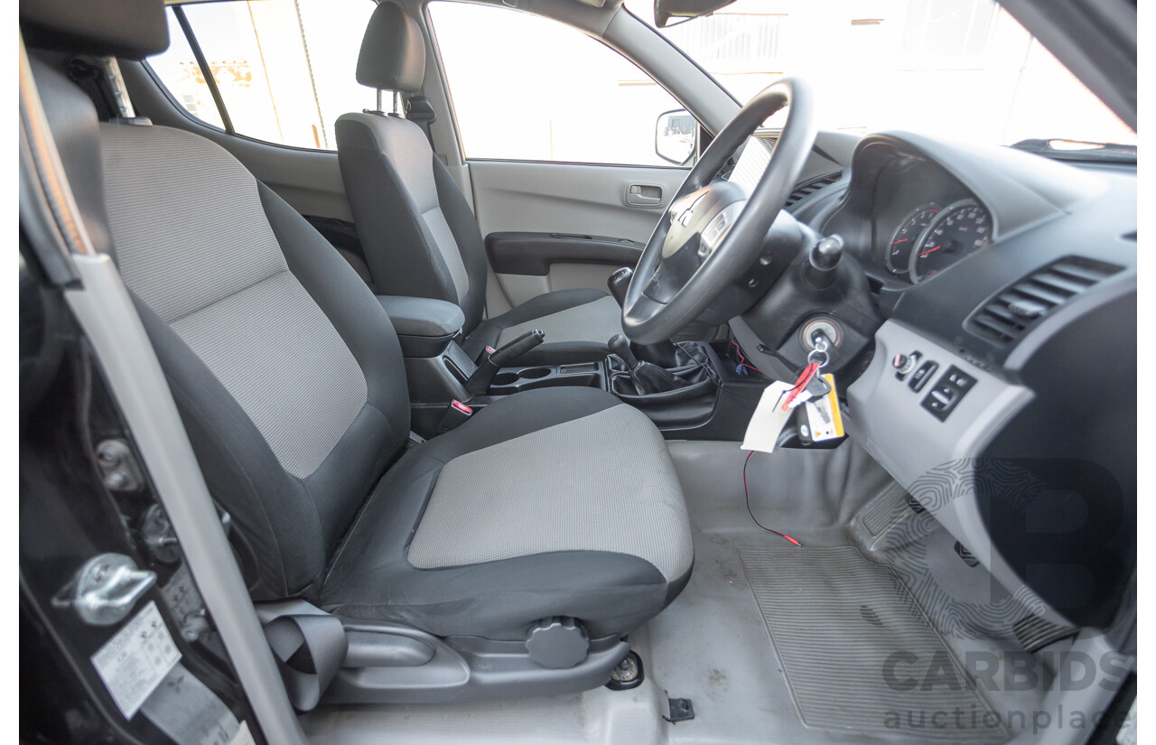 05/2015 Mitsubishi Triton GLX (4x4)  MN MY15 Double Cab Utility Black Turbo Diesel 2.5L
