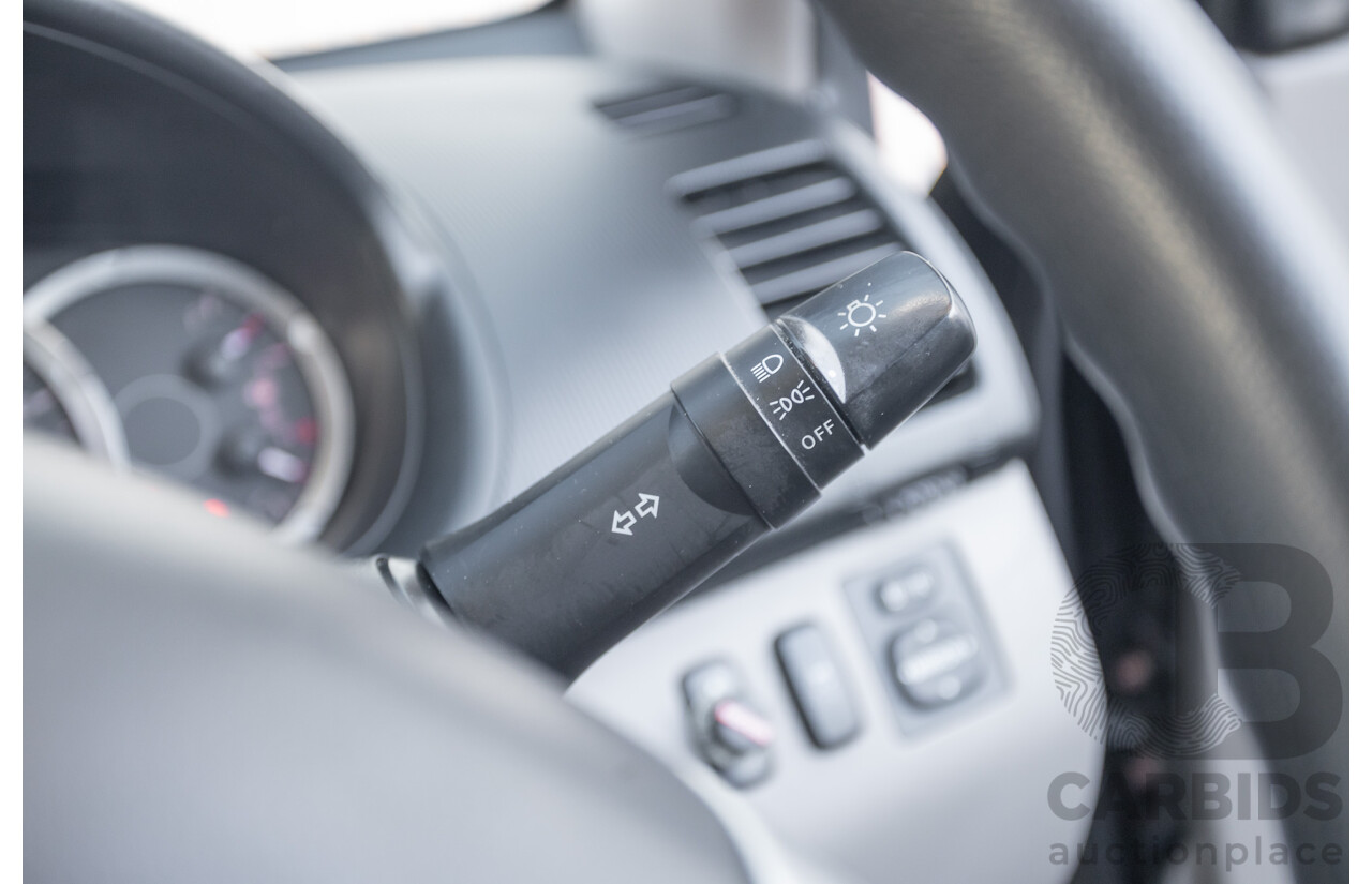 05/2015 Mitsubishi Triton GLX (4x4)  MN MY15 Double Cab Utility Black Turbo Diesel 2.5L