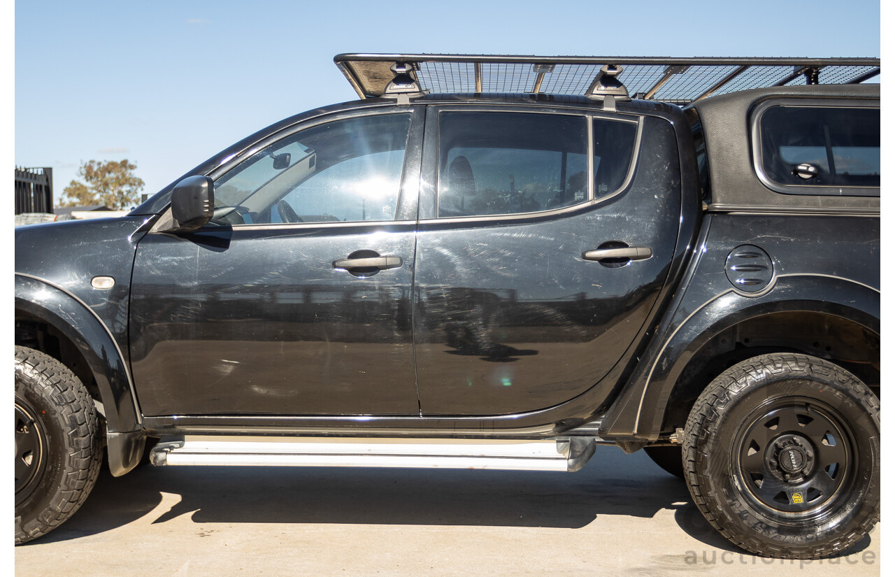 05/2015 Mitsubishi Triton GLX (4x4)  MN MY15 Double Cab Utility Black Turbo Diesel 2.5L