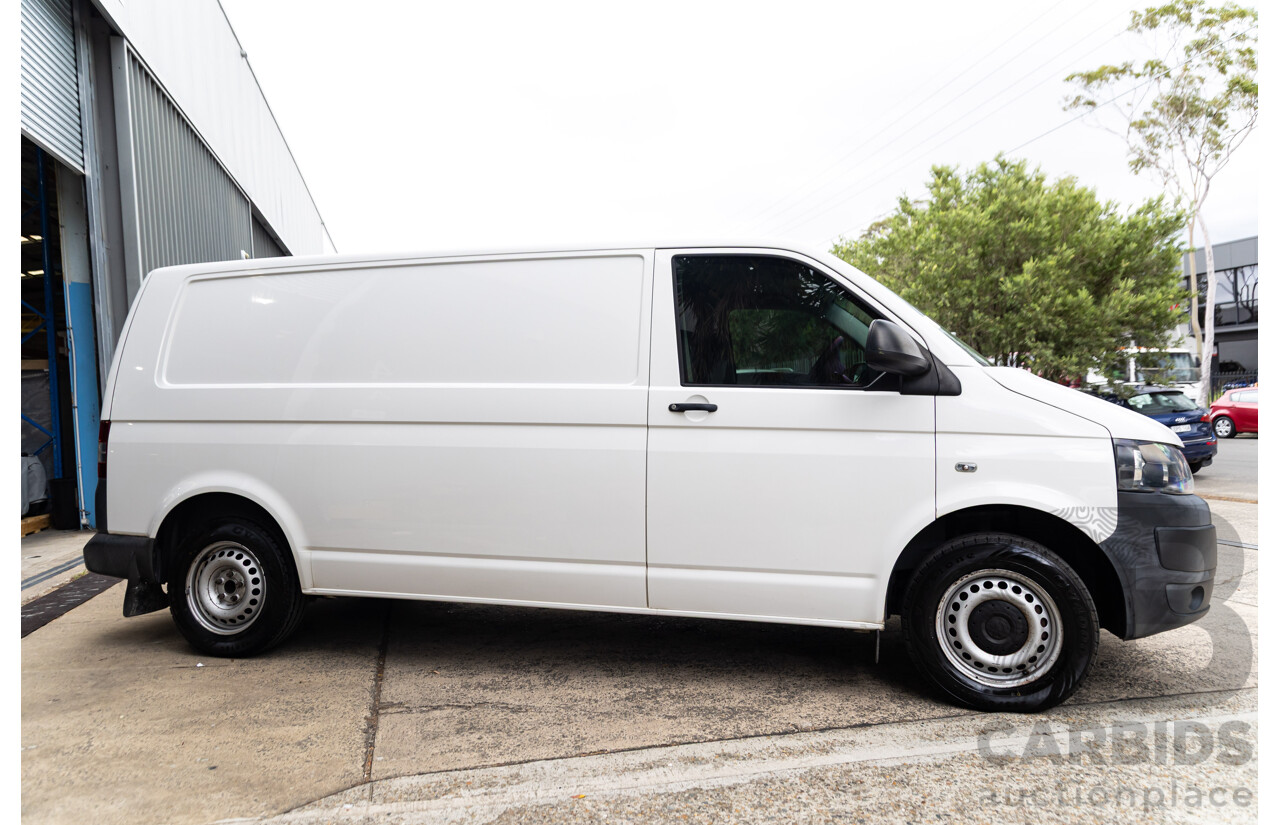 3/2015 Volkswagen Transporter TDI 340 LWB Low T5 MY15 Van Candy White Turbo Diesel 2.0L