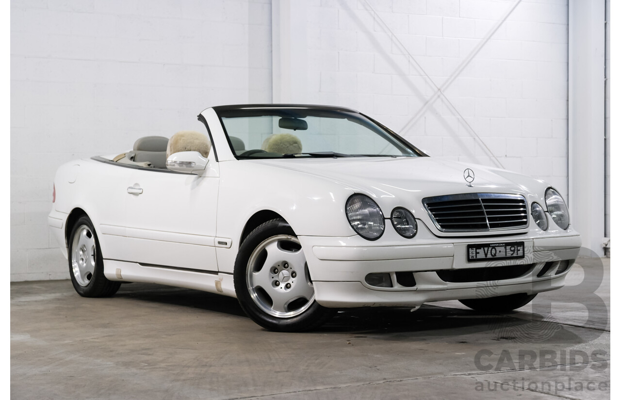 4/2000 Mercedes-Benz CLK 230 Kompressor Avantgarde  2d Coupe White Supercharged 2.3L