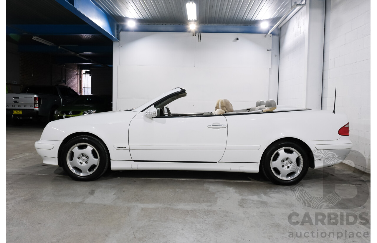 4/2000 Mercedes-Benz CLK 230 Kompressor Avantgarde  2d Coupe White Supercharged 2.3L