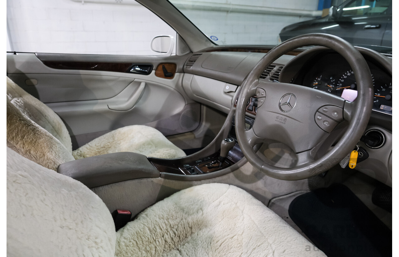 4/2000 Mercedes-Benz CLK 230 Kompressor Avantgarde  2d Coupe White Supercharged 2.3L