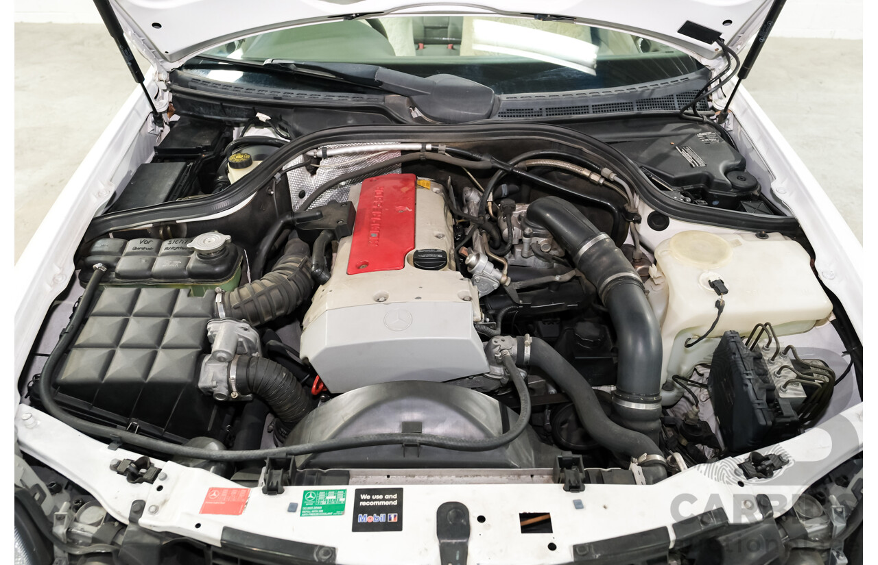 4/2000 Mercedes-Benz CLK 230 Kompressor Avantgarde  2d Coupe White Supercharged 2.3L