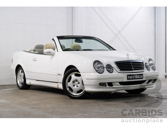 4/2000 Mercedes-Benz CLK 230 Kompressor Avantgarde  2d Coupe White Supercharged 2.3L