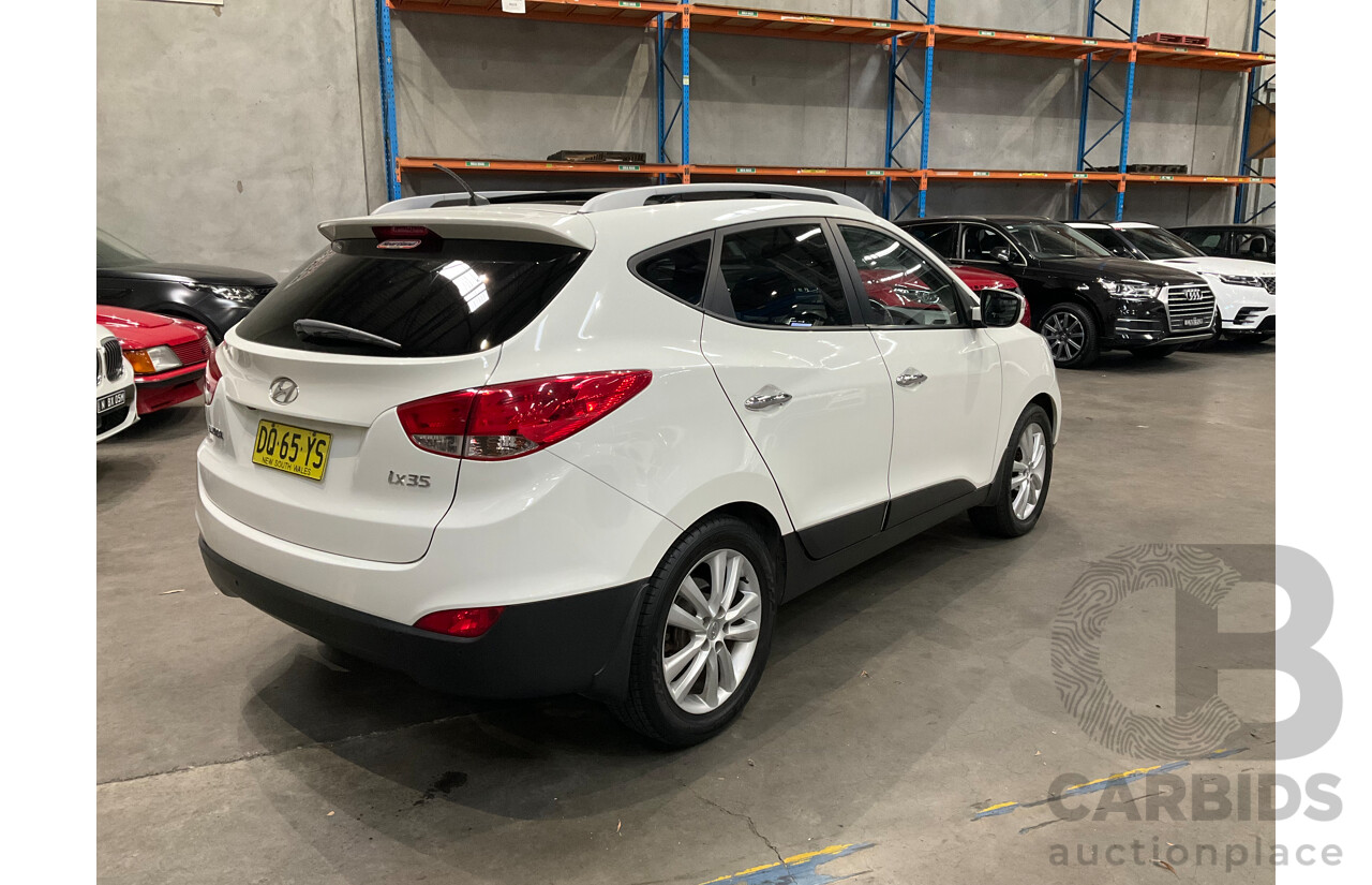11/2011 Hyundai Ix35 Highlander (AWD) LM MY11 4d Wagon White 2.4L