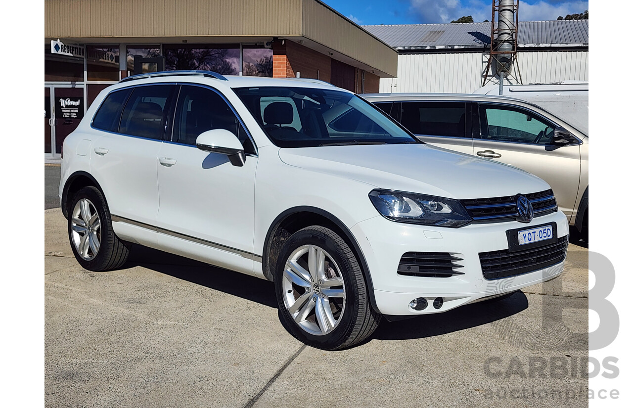 11/2014 Volkswagen Touareg V6 TDI 7P MY14 4d Wagon White 3.0L
