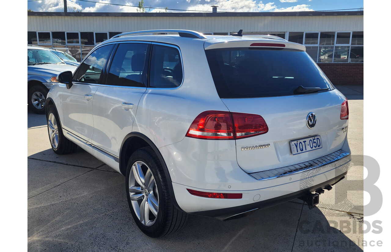 11/2014 Volkswagen Touareg V6 TDI 7P MY14 4d Wagon White 3.0L