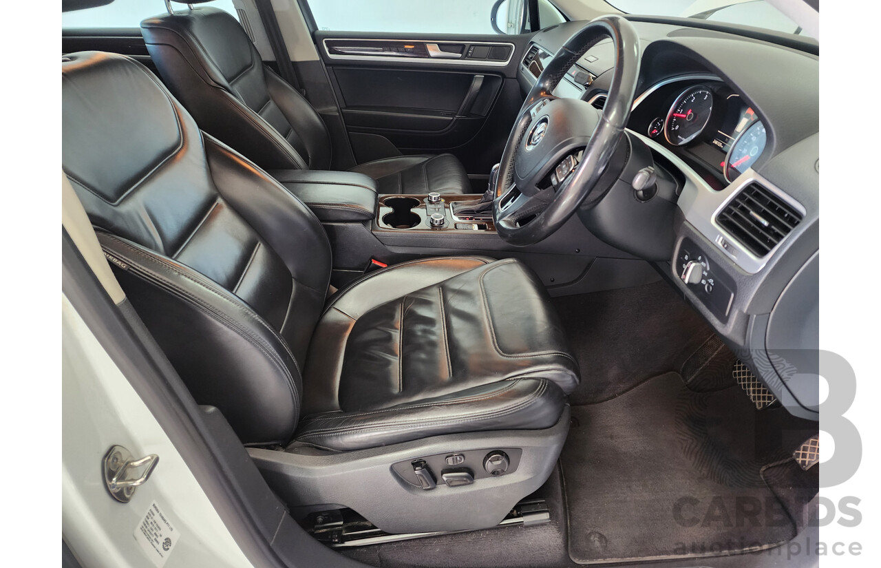 11/2014 Volkswagen Touareg V6 TDI 7P MY14 4d Wagon White 3.0L