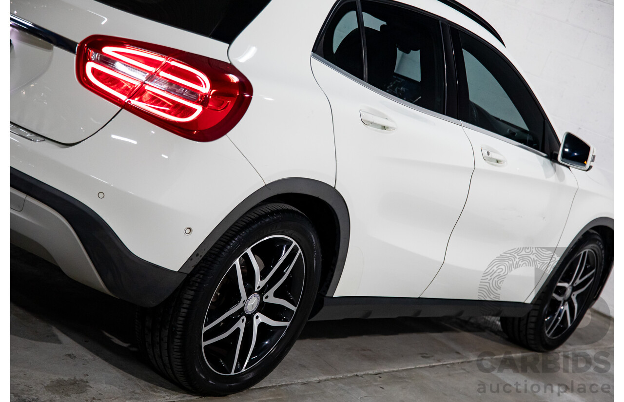 02/2016 Mercedes-Benz GLA180  X156 MY16 4D Wagon Cirrus White Turbo 1.6L