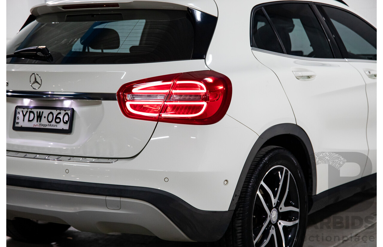 02/2016 Mercedes-Benz GLA180  X156 MY16 4D Wagon Cirrus White Turbo 1.6L
