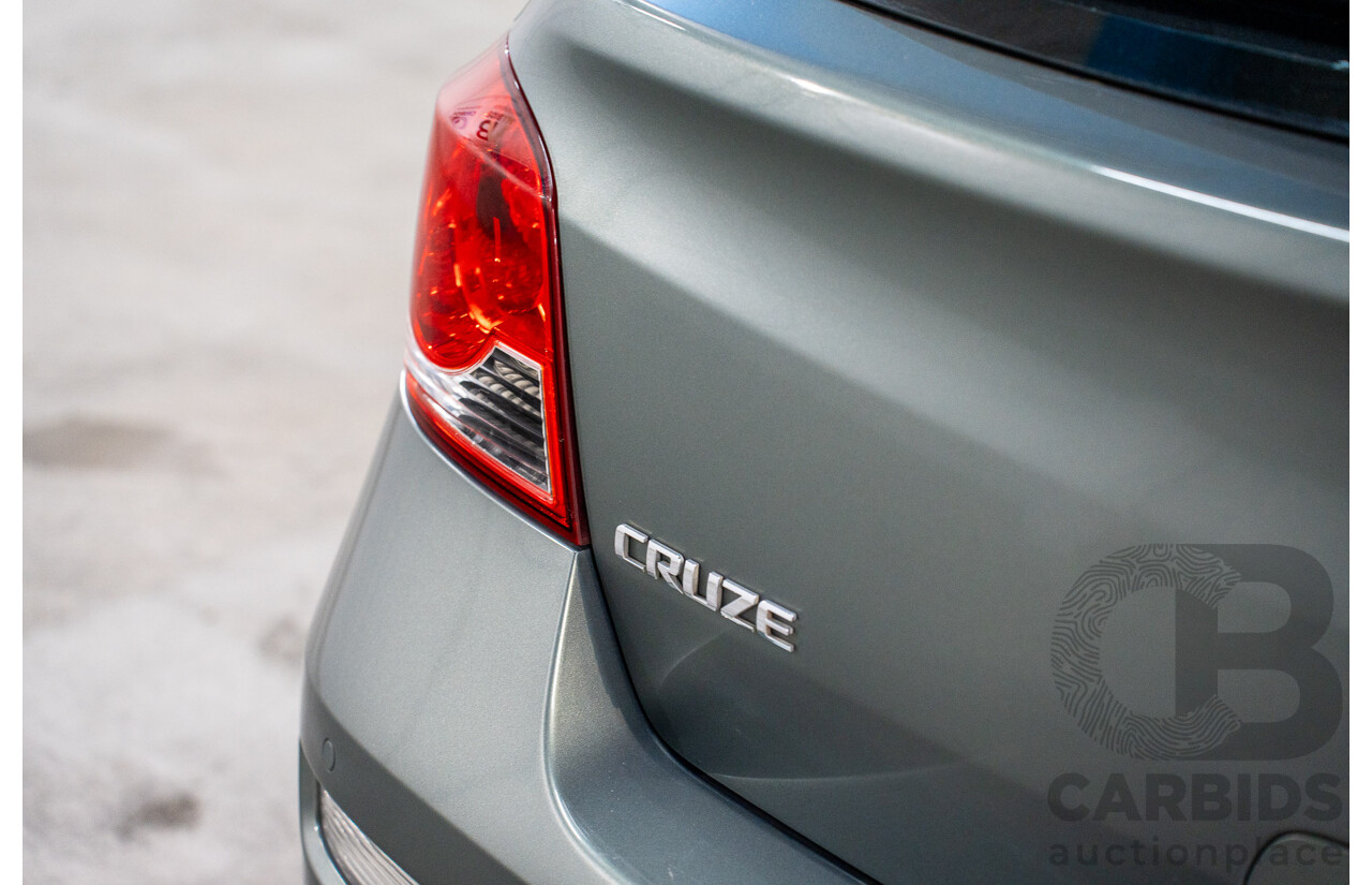 11/2014 Holden Cruze SRi Z-Series JH MY14 5d Hatchback Grey Turbo 1.6L