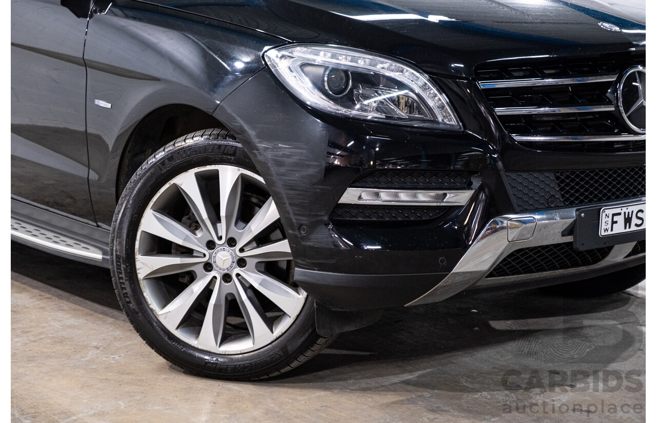 4/2012 Mercedes-Benz ML 350 CDI Bluetec (4x4) 166 4d Wagon Obsidian Black Metallic V6 3.0L