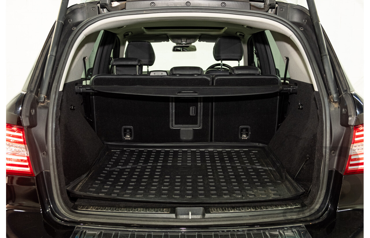 4/2012 Mercedes-Benz ML 350 CDI Bluetec (4x4) 166 4d Wagon Obsidian Black Metallic V6 3.0L