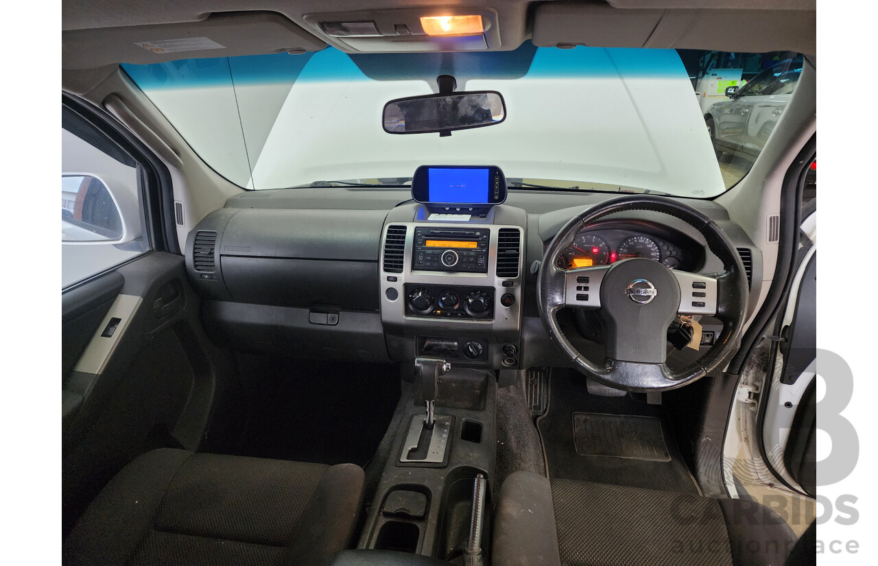 12/2012 Nissan Navara ST (4x4) D40 Dual Cab P/Up White 2.5L