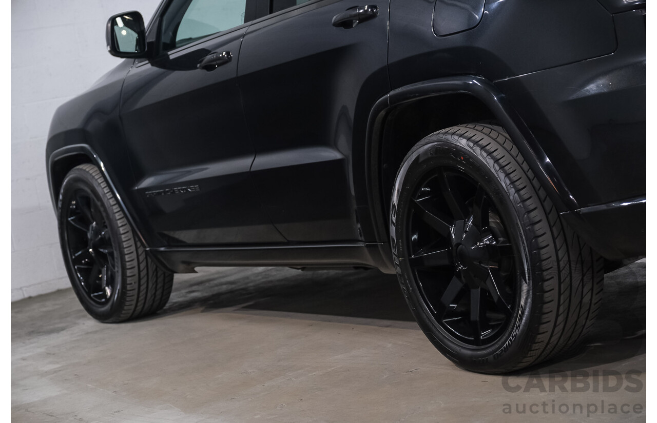 07/2016 Jeep Grand Cherokee Overland (4x4) WK MY15 4d Wagon Brillant Black Metallic Turbo Diesel V6 3.0L