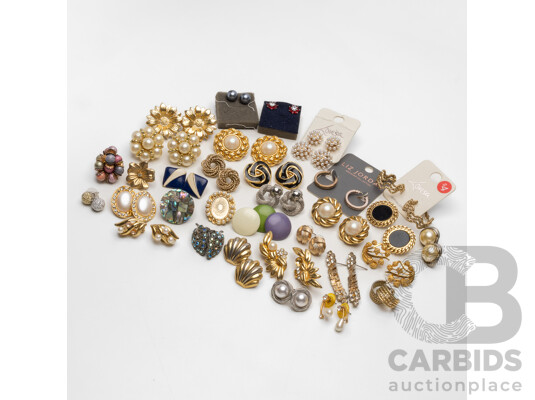 1662708 · Collection of Costume Earrings
