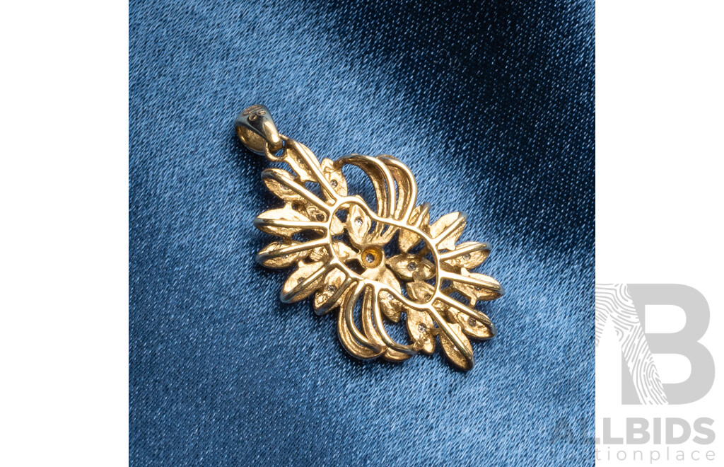Vintage 9ct Yellow Gold Floral Pendant - 2.47gms