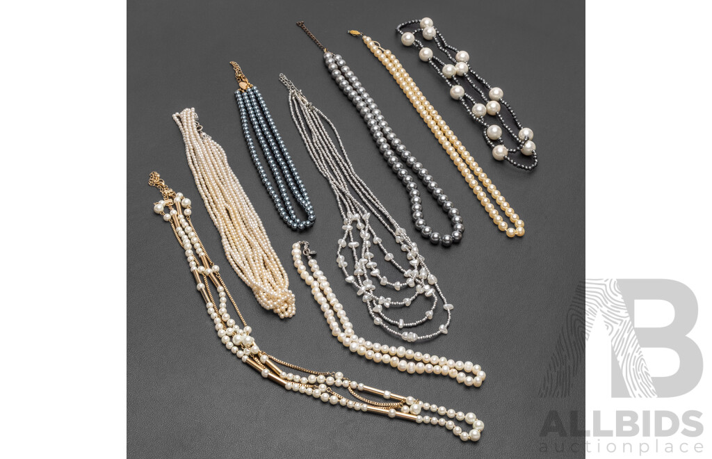 1662701 · Collection of Pearl & Faux Pearl Necklaces - Lot of 8