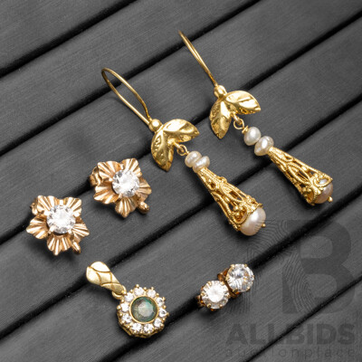 Collection of Gold & Gold Tone Earrings & Pendant - Lot of 4