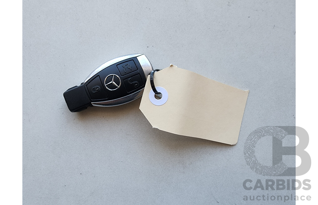 12/2009 Mercedes-Benz C200 Kompressor Avantgarde W204 4d Sedan Black 1.8L