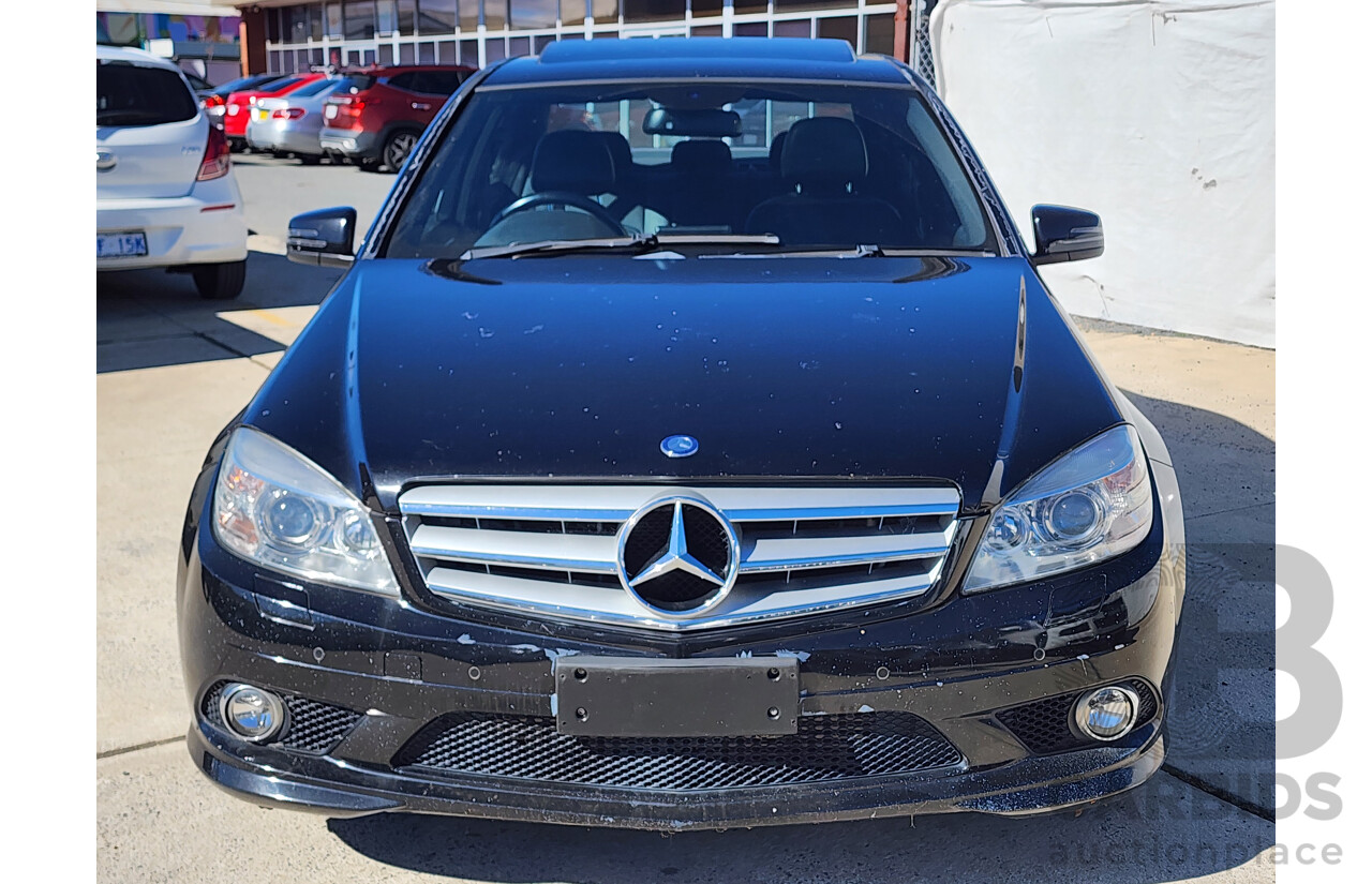 12/2009 Mercedes-Benz C200 Kompressor Avantgarde W204 4d Sedan Black 1.8L