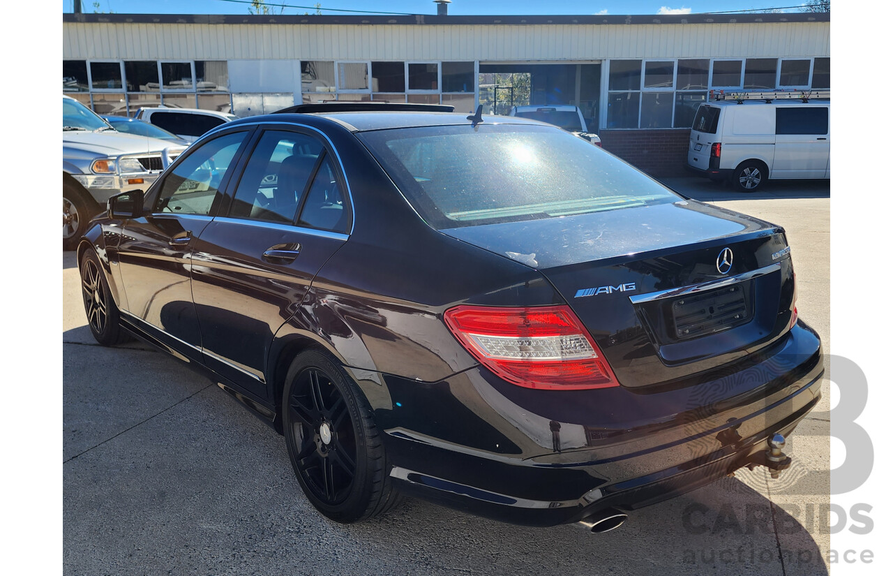 12/2009 Mercedes-Benz C200 Kompressor Avantgarde W204 4d Sedan Black 1.8L