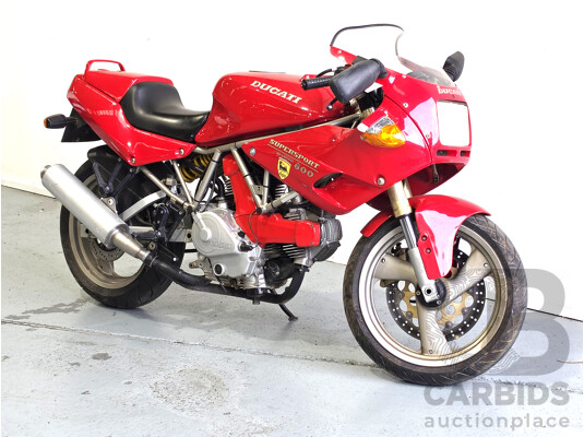 1662137 · 08/1994 Ducati 600SS Half Fairing Red 583cc