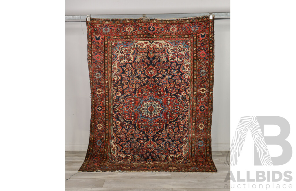 Hand Knotted Persian Rug