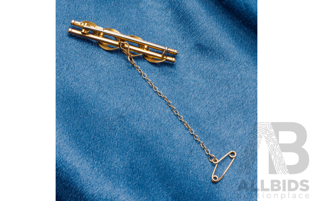 Vintage 9ct Yellow Gold Bar Brooch with Diamond & Tourmalines - 2.67gms