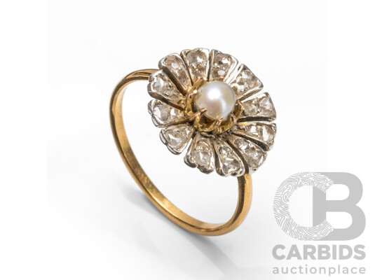 Vintage 18ct 'Floral' Diamond & Cultured Pearl Dress Ring - Size M