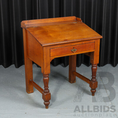Victorian Clerks Desk