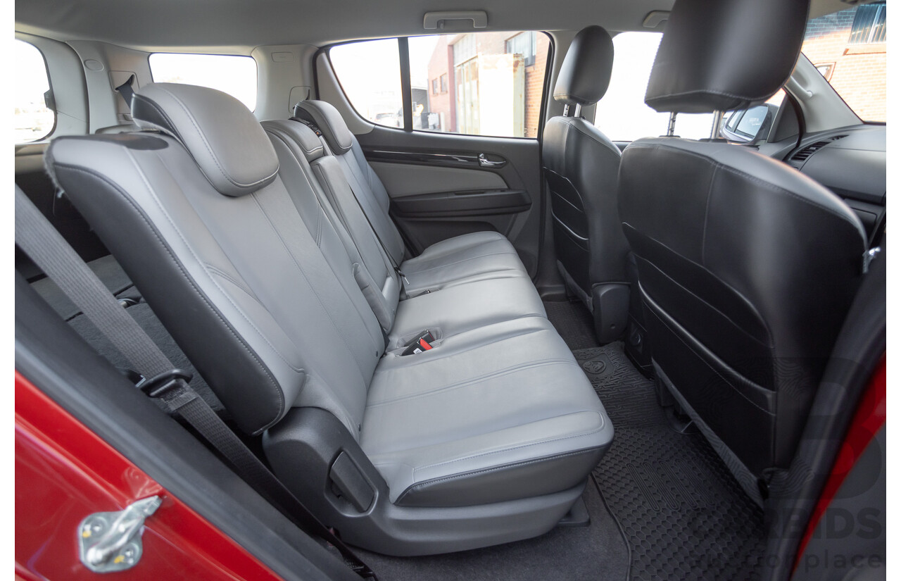 07/2015 Holden Colorado 7 LTZ (4x4) RG MY16 4D Wagon Solar Red Turbo Diesel  2.8L
