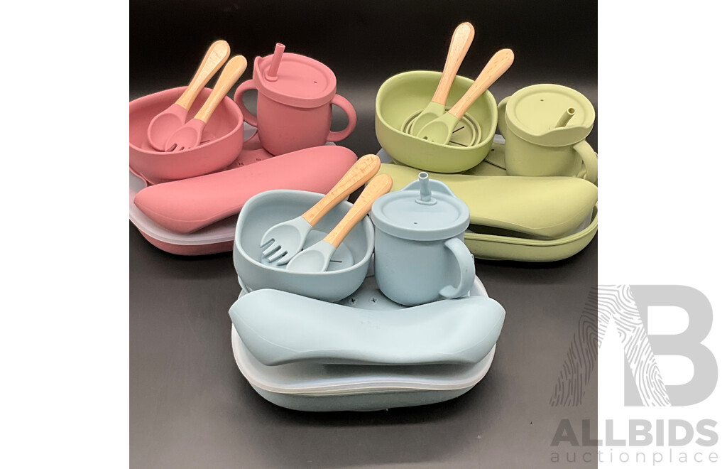 Silicone Baby Feeding Set with Gift Box - Lot of 7