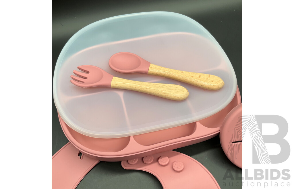 Silicone Baby Feeding Set with Gift Box - Lot of 7