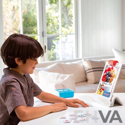 Eight of OSMO Genius Starter Kit